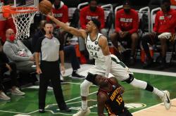 清晨体能课后，阿斯顿维拉主帅复盘备战NBA季后赛，目标明确，医务组通报恢复的简单介绍-ayx爱游戏中国